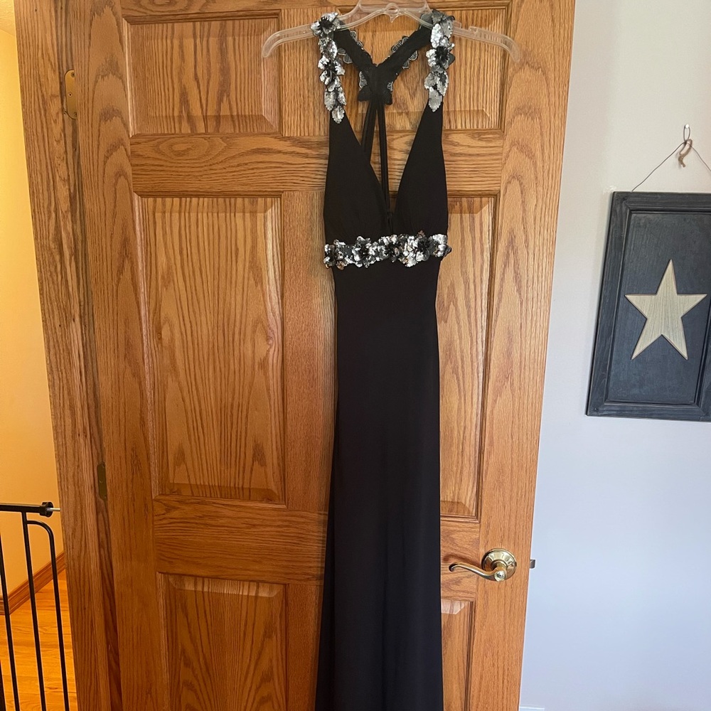 Open back beautiful Faviana prom dress